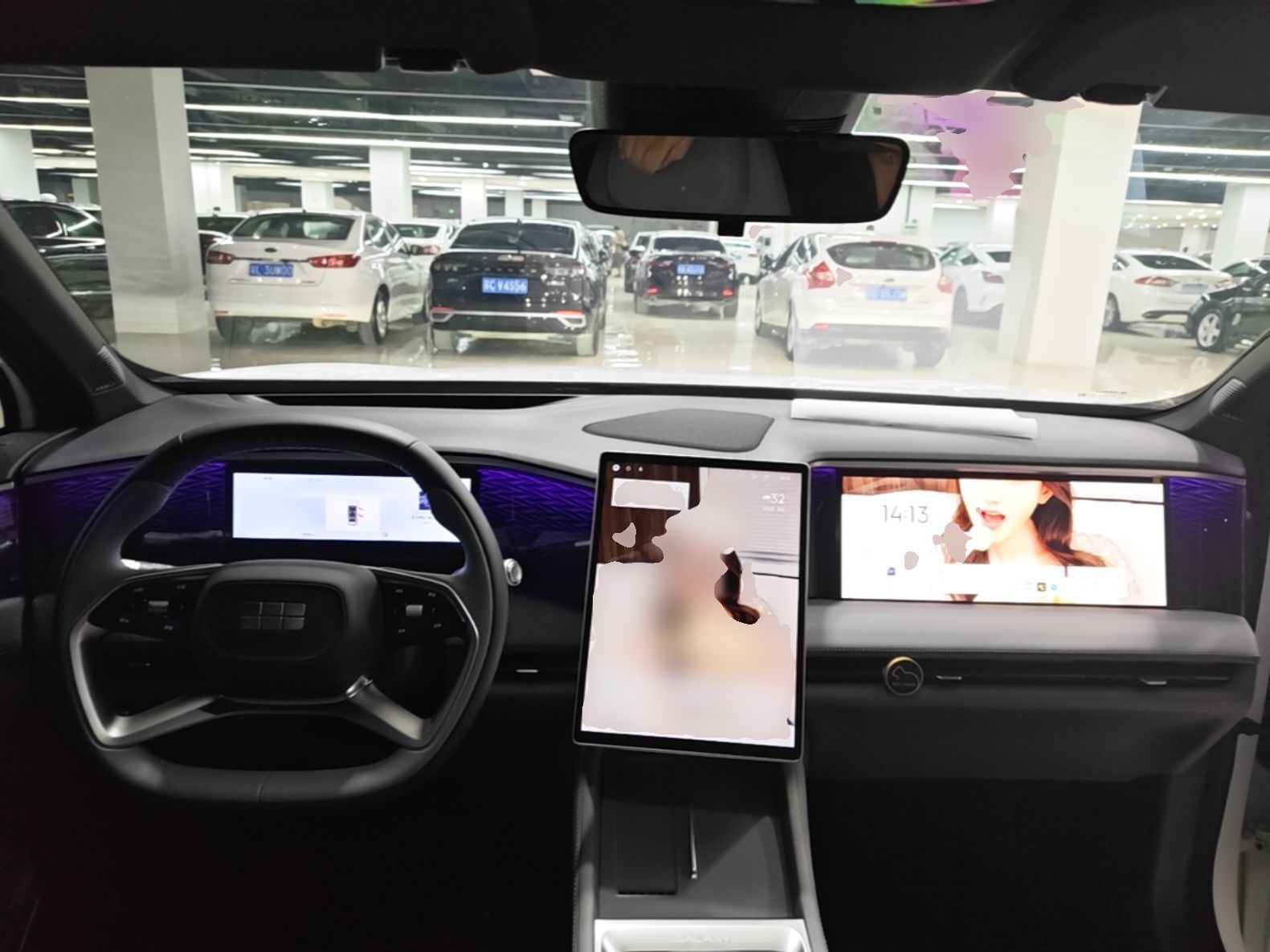 Geely Galaxy L7 2025 EM-i 115km Exploration+ Edition — снимка 12