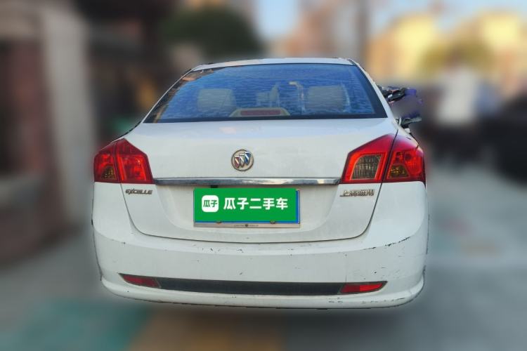 Used Buick Excelle 2013 1.5L Automatic Classic Model
