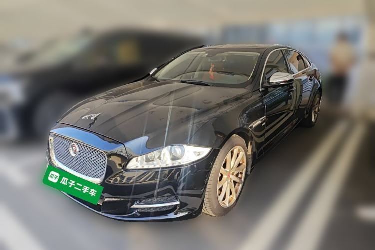 Used Jaguar XJ 2014 XJL 3.0 SC Two-Wheel-Drive Panoramic Business Edition