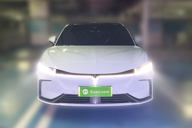 Used VOYAH PASSION 2023 Four-Wheel Drive Flagship Edition Front