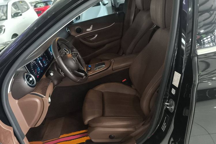 Used Mercedes-Benz E-Class 2023 E 260 L
