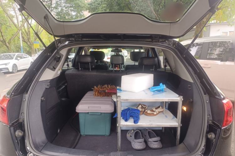 Used Luxgen Great 7 SUV 2014 2.2T Four-Wheel Drive Prestige Version Trunk