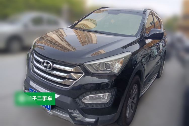 Used Hyundai Santa Fe 2013 2.4L Automatic 2WD Comfort Edition