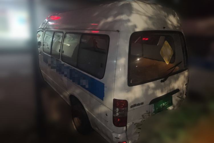 Used Jinbei Hiace 2016 2.0L Express Series Standard Version V19 Rear Left 45 Deg