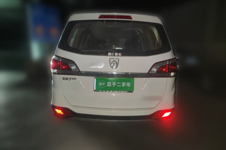 Used Baojun 730 2014 1.5L manual Comfort version 7 seats
