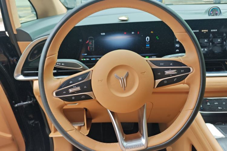 Used VOYAH Dream 2024 PHEV Ultra-Long Range Flagship Edition Steering Wheel