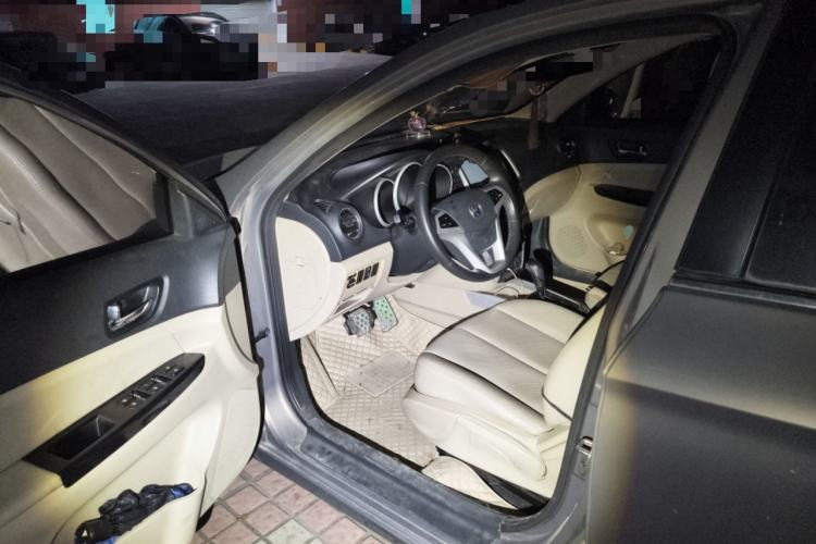 Used CHANGAN Eado 2014 1.6L Automatic Luxury Model
