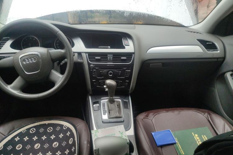 Used Audi A4L 2011 2.0 TFSI Standard Model
