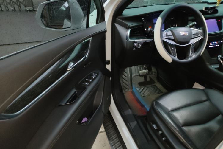 Used Cadillac XT5 2020 28T Luxury Version
