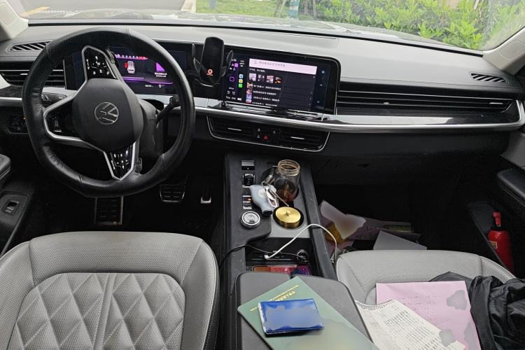 Used Volkswagen Tavendor 2024 380TSI All-Wheel-Drive R-Line Cruise Premium Edition
