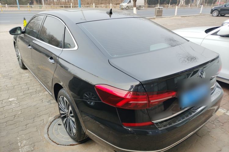 Used Volkswagen Passat 2020 Revised Version 330TSI Luxury Edition China VI Standard