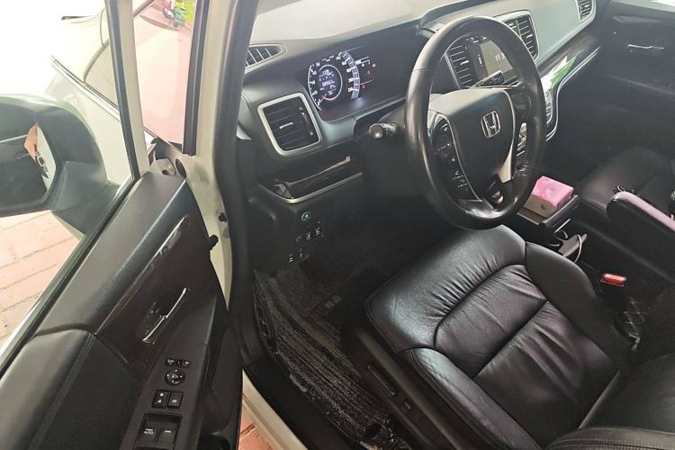 Used Honda Odyssey 2018 2.4L Luxury Edition
