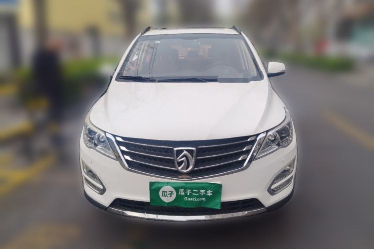 Used Baojun 560 2016 1.8L iAMT Luxury Model
