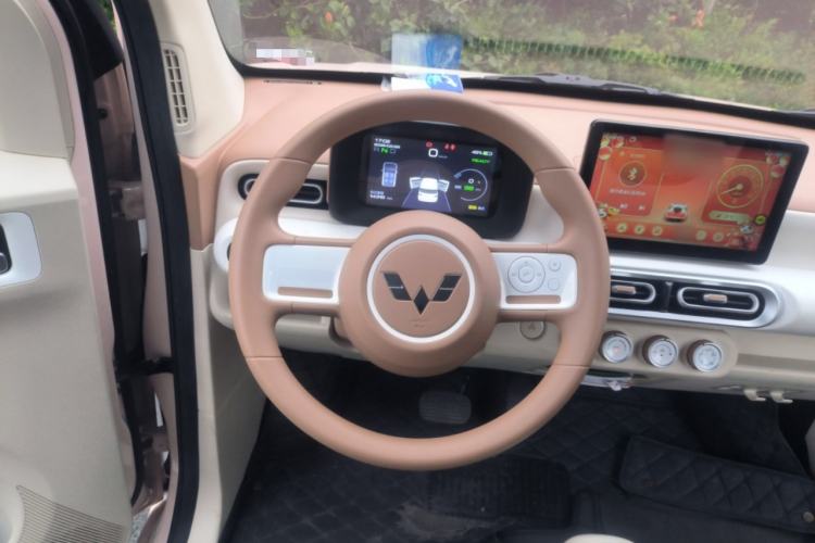 Used Wuling Hongguang MINIEV 2024 3rd Generation 215km Youth Edition