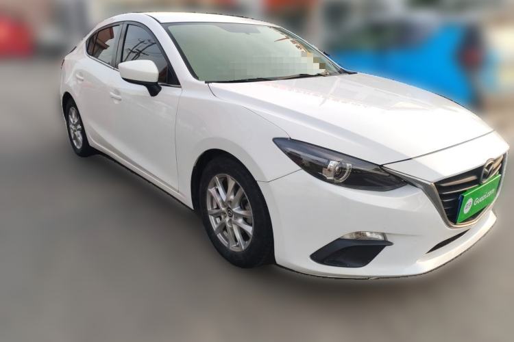 Used Mazda 3 Axela 2014 Sedan 1.5L Manual Comfort Model
