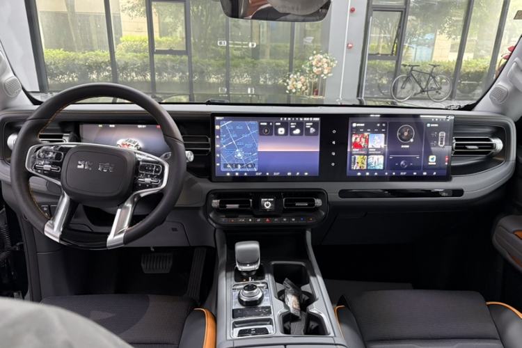 Used BAIC Off-Road BJ40 2024 2.0T All-New Blade Hero Edition Climber