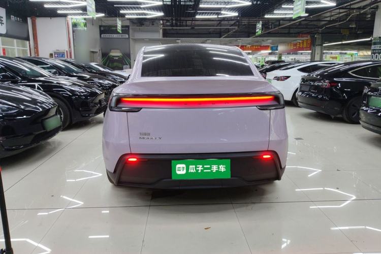 Used Tesla Model Y 2025 Rear-Wheel-Drive Version