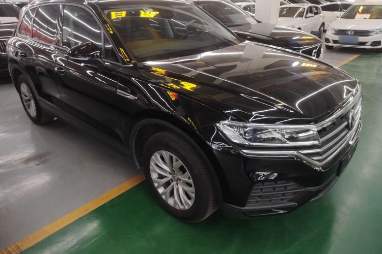 Used Volkswagen Touareg 2019 2.0 TSI Flagship Edition China VI
