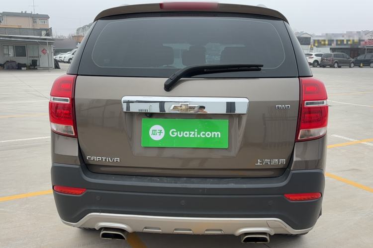 Used Chevrolet Captiva 2017 2.4L 4x4 Flagship Edition 7-Seater