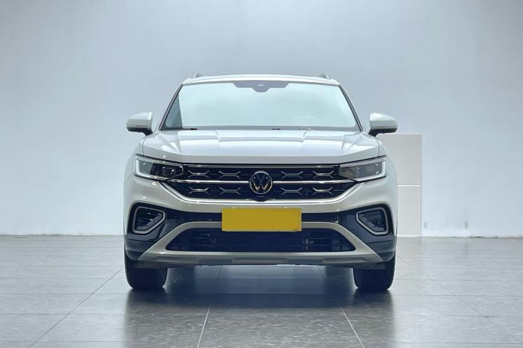 Used Volkswagen Tayron 2024 300TSI Two-Wheel-Drive Luxury Plus Advanced Version
