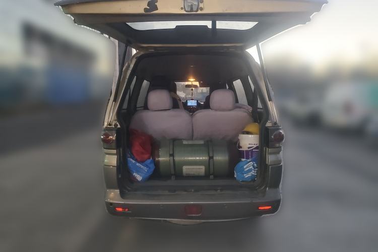 Used FORTHING Lingzhi 2012 Commercial Version 1.6L Base Model
