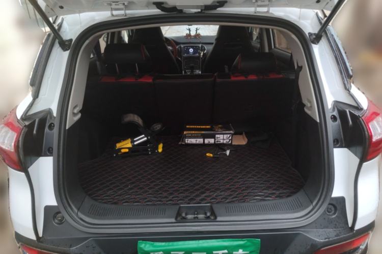 Used Leopaard CS9 2017 1.5L Manual Fashion Model Trunk