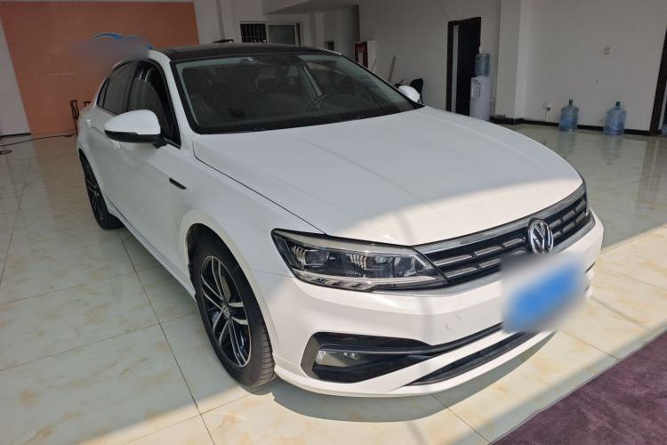 Used Volkswagen Lamando 2021 Revised Version 280TSI DSG Comfort Edition Front Right 45 Deg
