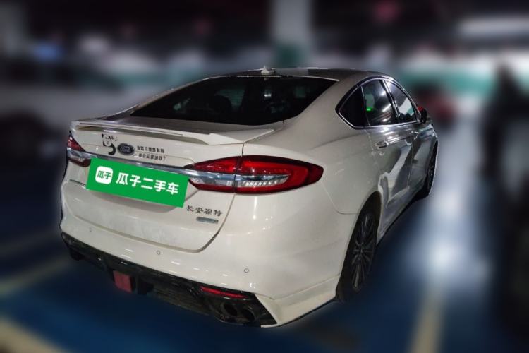 Used Ford Mondeo 2018 EcoBoost 200 Luxury Model Rear Right 45 Deg