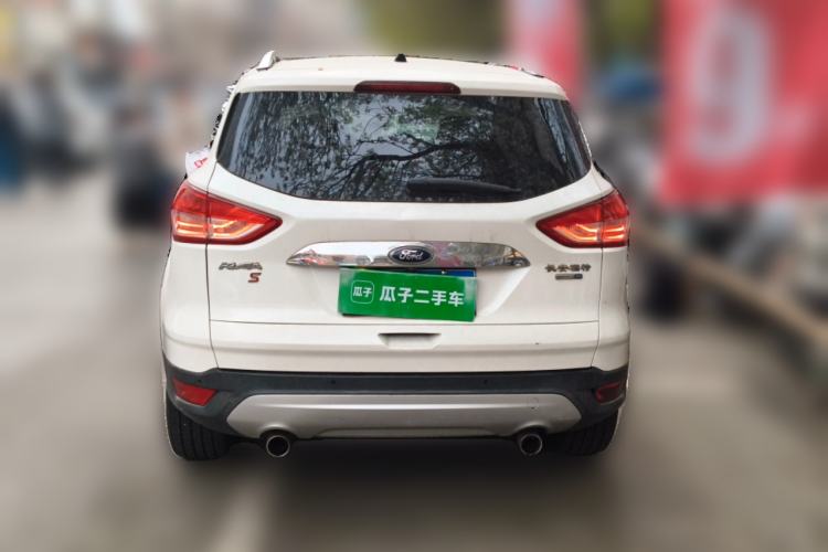 Used Ford Kuga 2015 2.0L GTDi Four-Wheel-Drive Sport Model
