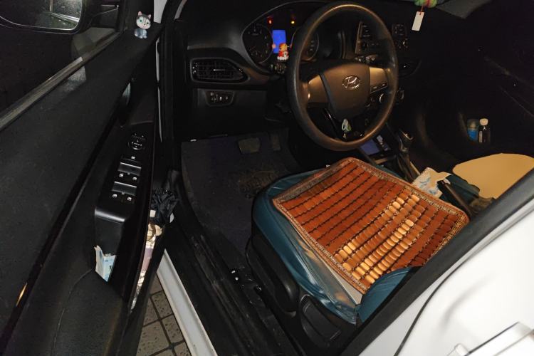 Used Hyundai Celesta 2020 1.6L Automatic GL Enjoyable Edition