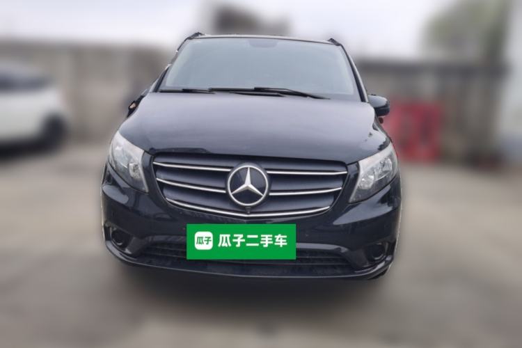 Used Mercedes-Benz Vito 2021 2.0T Elite Version 7 Seats Front