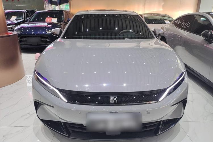 Used BYD Han 2025 DM-i Smart Drive 125KM Elite Model

