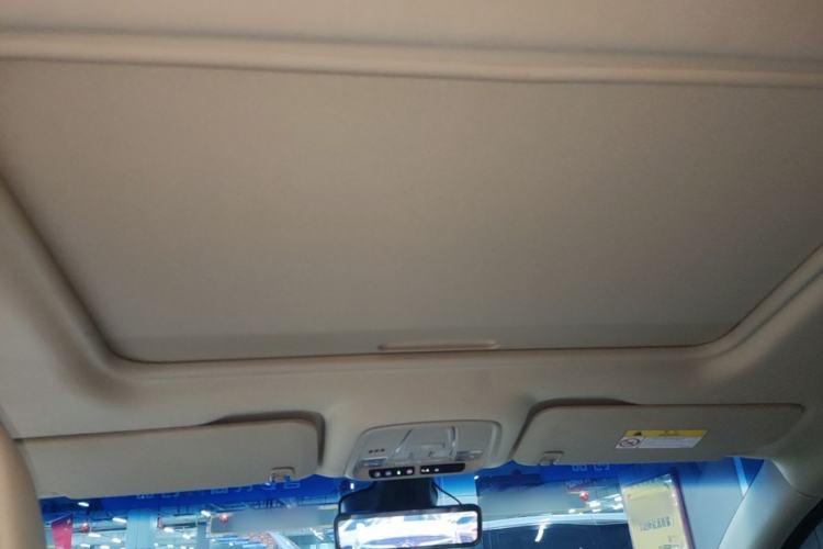 Used Buick GL8 2023 ES Lu Zun Deluxe Model
