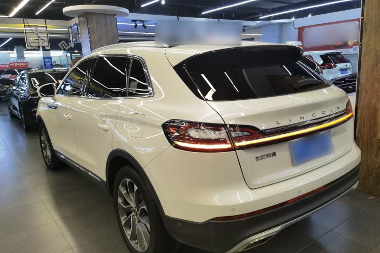 Used Lincoln Nautilus 2021 2.0T Four-Wheel Drive Luxury Edition Rear Left 45 Deg