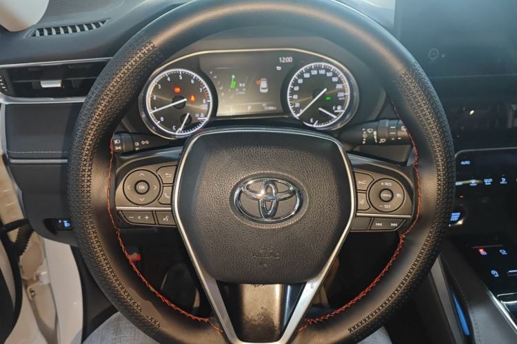 Used Toyota Harrier 2022 2.0L CVT Two-Wheel Drive Deluxe Edition