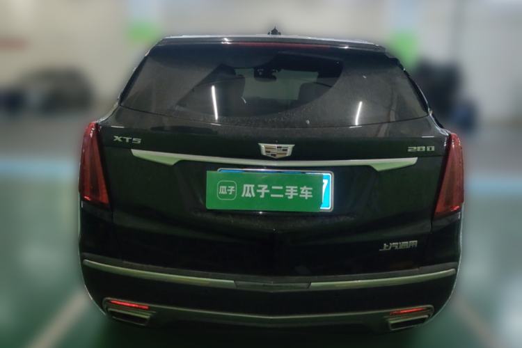 Used Cadillac XT5 2021 28T Luxury Model