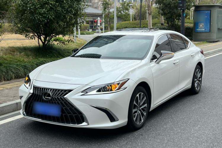 Used Lexus ES 2024 200 Premium Edition