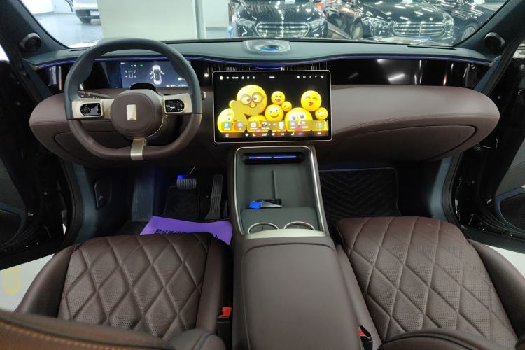 Used Avatr 11 2025 Ultra Extended-Range Edition