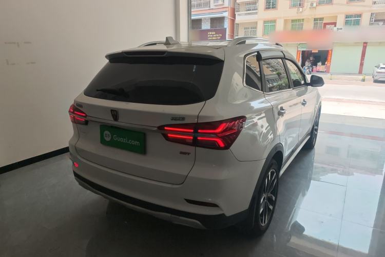 Used Roewe RX5 2016 20T Two-Wheel Drive Automatic Internet Smart Edition
