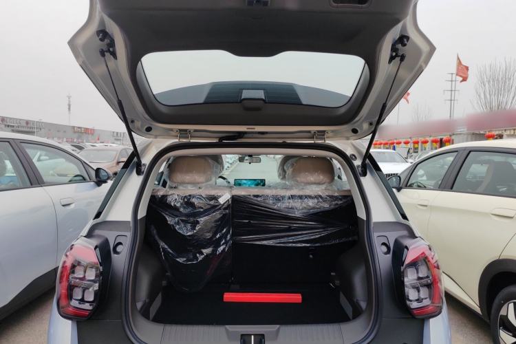 Used AION UT 2025 330 Starlight Edition
