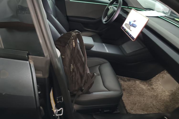 Used Tesla Model 3 2025 Rear-Wheel-Drive Version