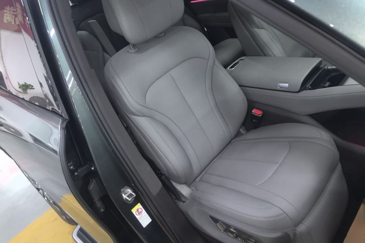 Used Denza N9 2025 Flagship Model