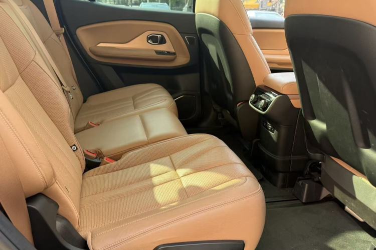 Used Nio ES8 2018 355 km Base Version 7-Seater Edition