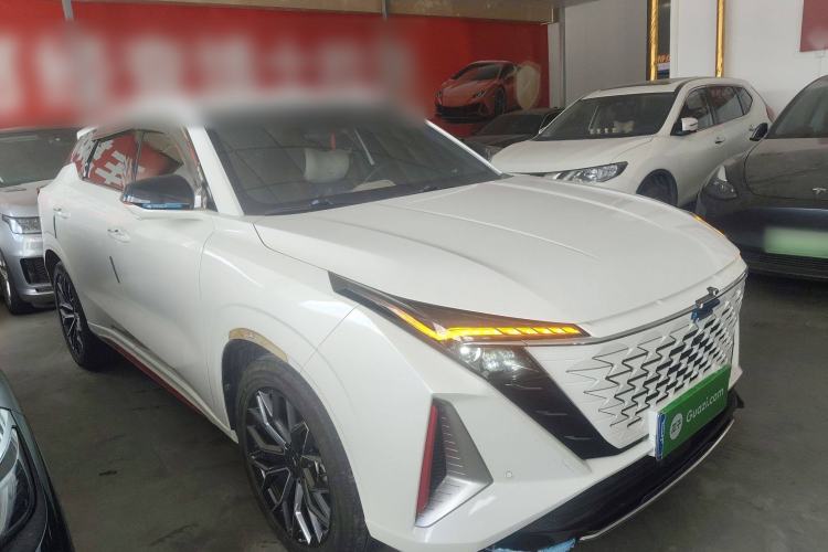 Used Oshan Z6 2023 Blue Whale 2.0T Automatic Zhiyuan Model