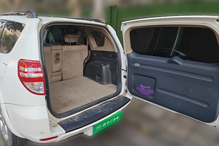 Used Toyota RAV4 2011 2.4L Automatic 4x4 Supreme Edition