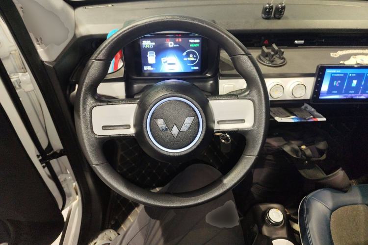 Used Wuling Hongguang MINIEV 2022 GAMEBOY 200km Gaming Edition with Lithium Iron Phosphate