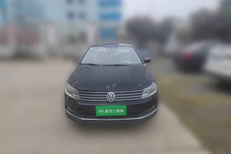 Used Volkswagen Lavida 2015 1.6L Automatic Comfort Edition