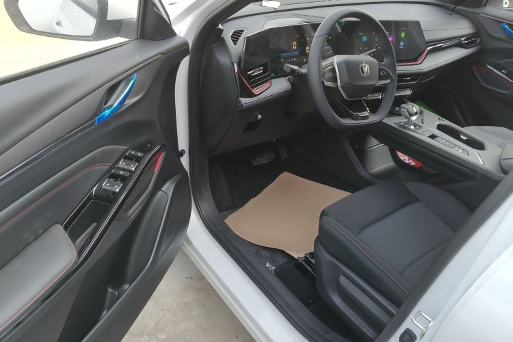 Used Changan X5 PLUS 2026 Model, Second Generation, 1.5T High-Energy PRO