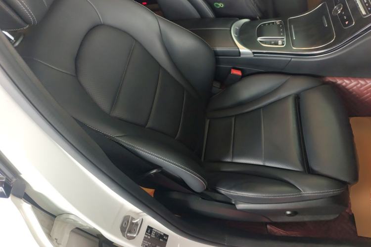 Used Mercedes-Benz C-Class 2021 C 260 L Sport Edition Star Collection Right Front Seat