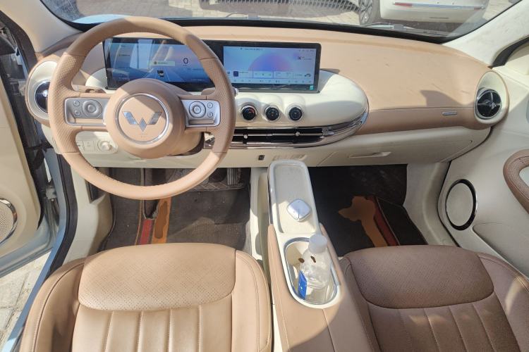 Used Wuling Bingo 2025 333 km Lingxi Deluxe Edition Center Console